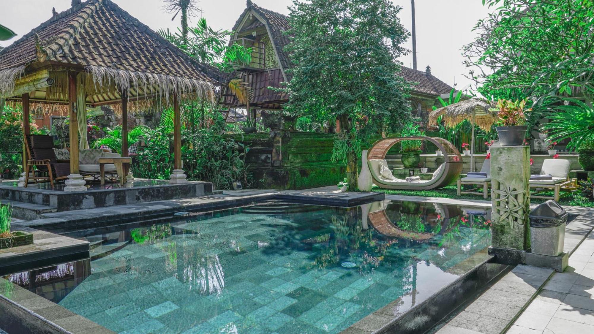 Lokasari Retreat Hotel Ubud  Exterior photo